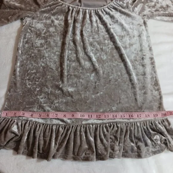 Beachllunchlounge, Crushed Velvet Peasant Top, X-S, Bell Sleeve, Ruffled, Boho - Picture 9 of 11